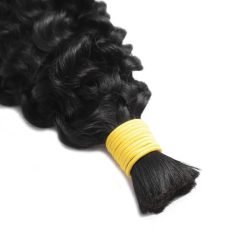 Close-up of Boho Curly Braiding Hair showing curl pattern, texture, and softness from Bundle Head